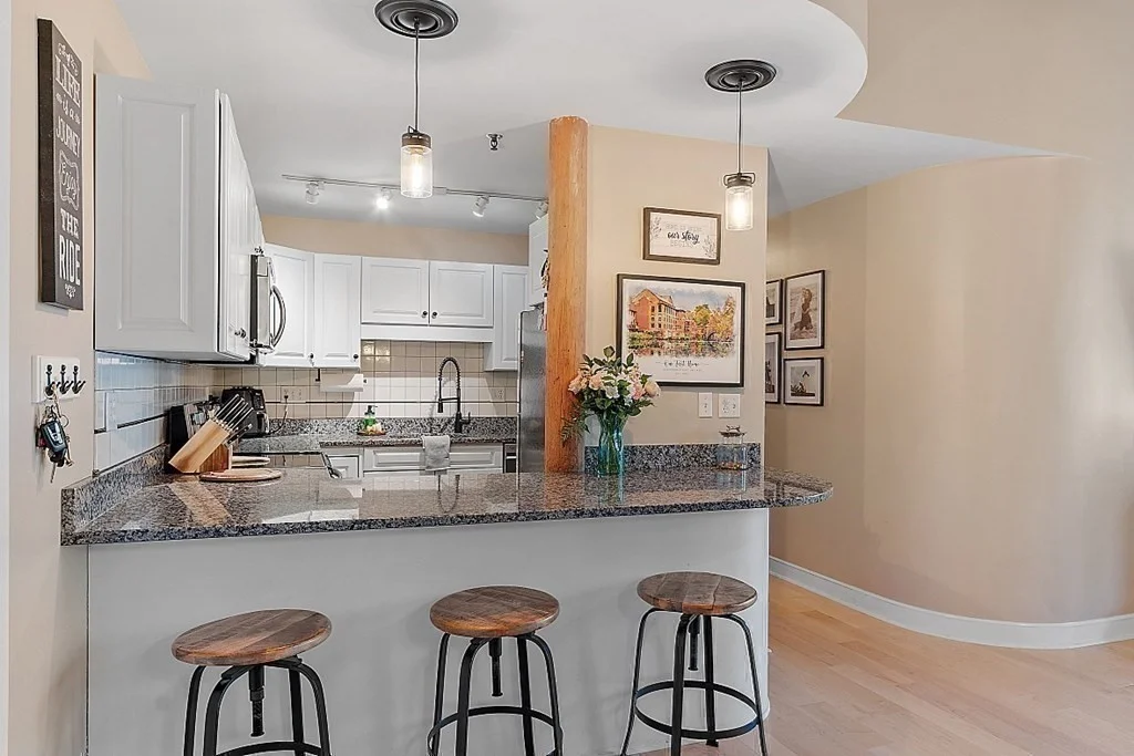 2 bed, 2 bath apartment for rent at 14 Sanford Rd Unit 29, Medway — photo 9 of 36