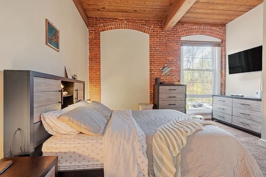 2 bed, 2 bath apartment for rent at 14 Sanford Rd Unit 29, Medway — photo 16 of 36