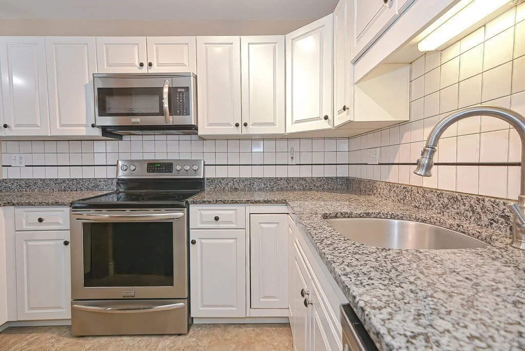 2 bed, 2 bath apartment for rent at 14 Sanford Rd Unit 29, Medway — photo 11 of 36