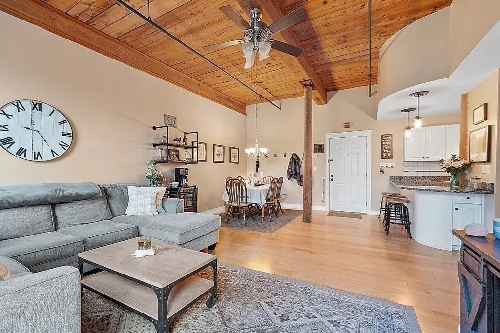 2 bed, 2 bath apartment for rent at 14 Sanford Rd Unit 29, Medway — photo 8 of 36