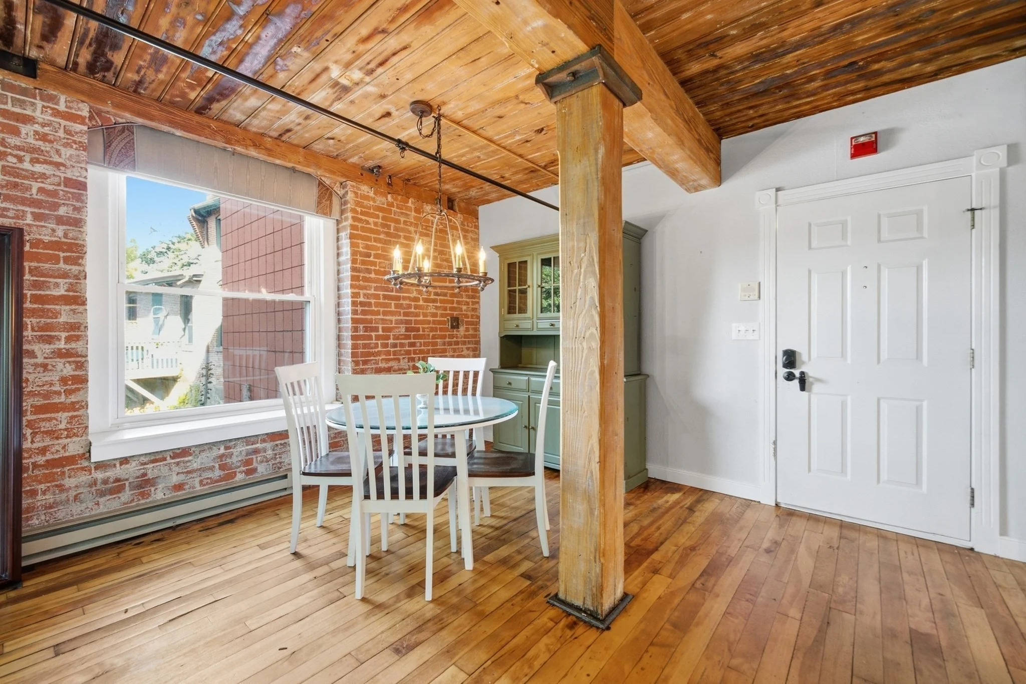 2 bed, 2 bath apartment for rent at 14 Sanford St Unit 5, Medway — photo 13 of 34