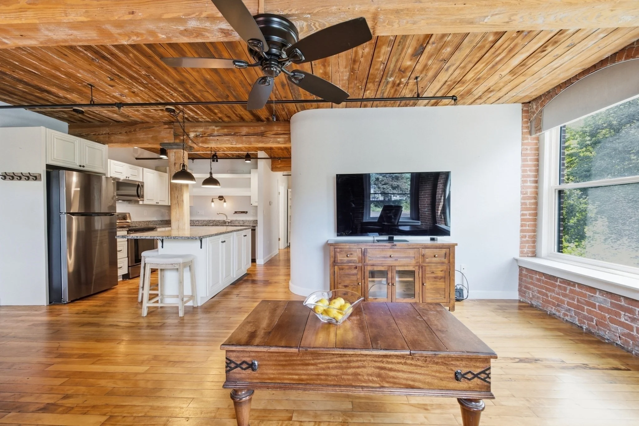 2 bed, 2 bath apartment for rent at 14 Sanford St Unit 5, Medway — photo 18 of 34
