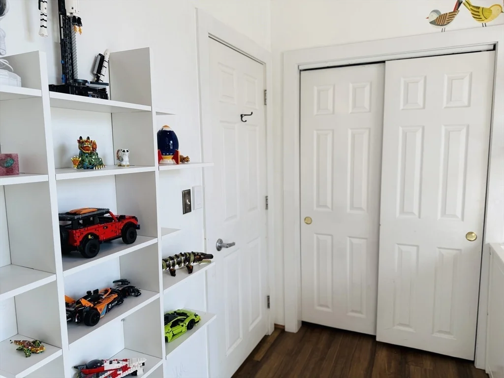 2 bed, 2 bath apartment for rent at 14 Sanford Unit 41, Medway — photo 17 of 31