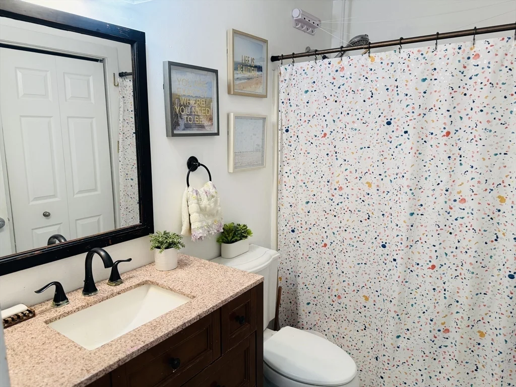 2 bed, 2 bath apartment for rent at 14 Sanford Unit 41, Medway — photo 18 of 31