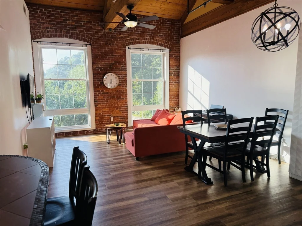 2 bed, 2 bath apartment for rent at 14 Sanford Unit 41, Medway