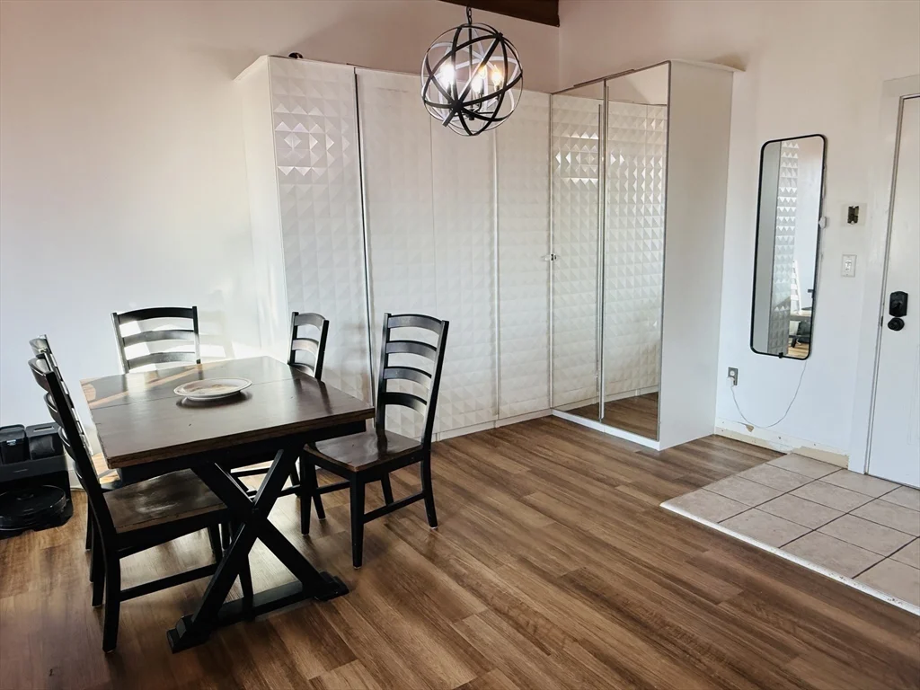 2 bed, 2 bath apartment for rent at 14 Sanford Unit 41, Medway — photo 6 of 31