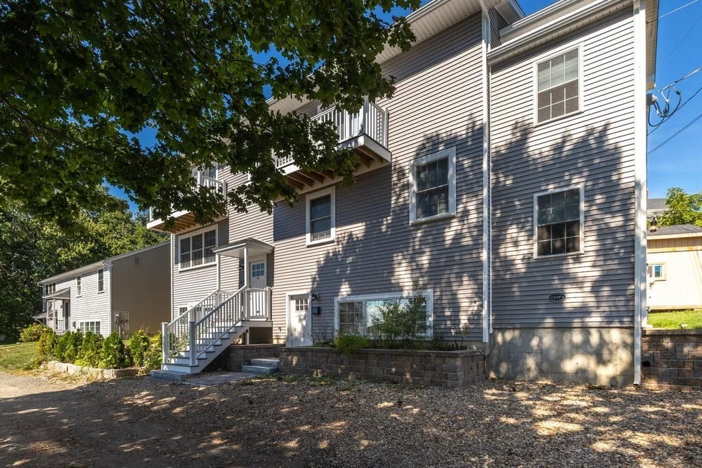 2 bed, 1 bath apartment for rent at 14 Scott St Unit 2, Gloucester — photo 11 of 11