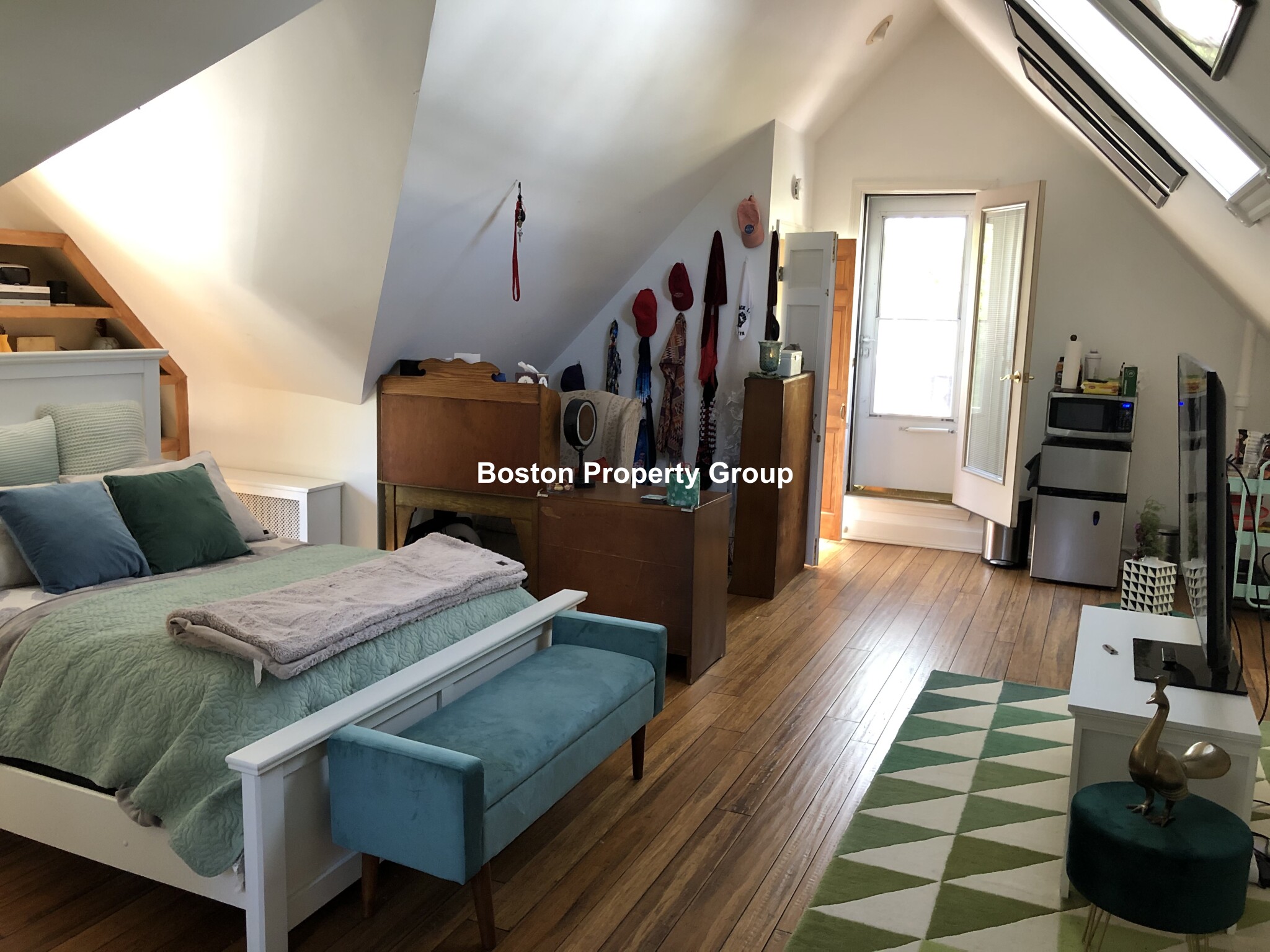 3 bed, 2 bath apartment for rent at 14 Sheffield Rd Unit 2, Roslindale — photo 12 of 15