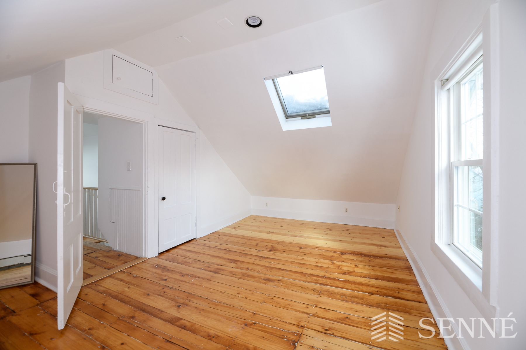 2.5 bed, 2.5 bath apartment for rent at 14 Skehan St Unit 2, Ward Two — photo 11 of 14