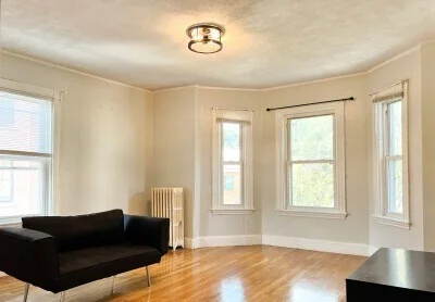 2 bed, 1 bath apartment for rent at 14 Smythe St Unit 1, Brookline Village — photo 1 of 7