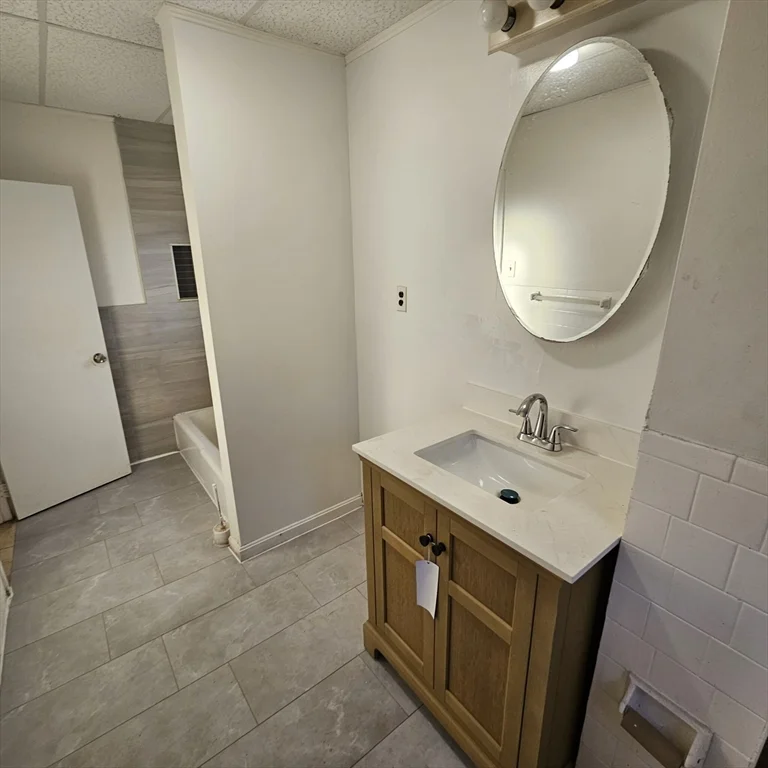 2 bed, 1 bath apartment for rent at 14 Smythe St Unit 3, Brookline Village — photo 3 of 12