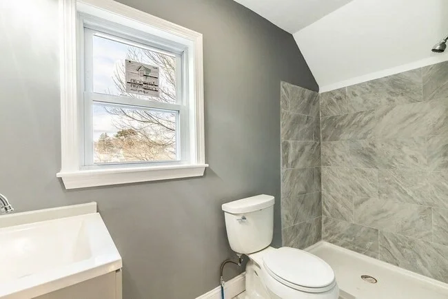 2 bed, 1 bath apartment for rent at 14 Stanley Ave Unit 2, Taunton — photo 5 of 10