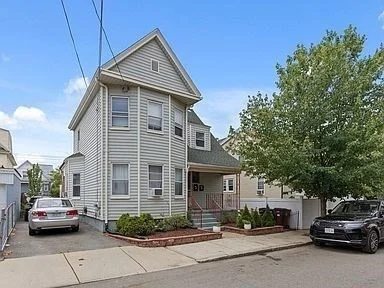 1 bed, 1 bath apartment for rent at 14 Staples Ave Unit 2, Everett — photo 9 of 11