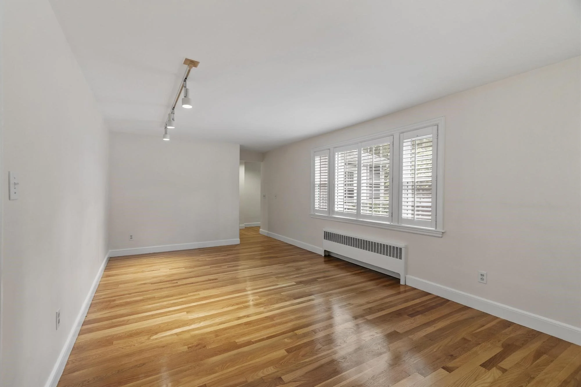 3 bed, 2 bath apartment for rent at 14 Steele St, Stoneham — photo 13 of 39