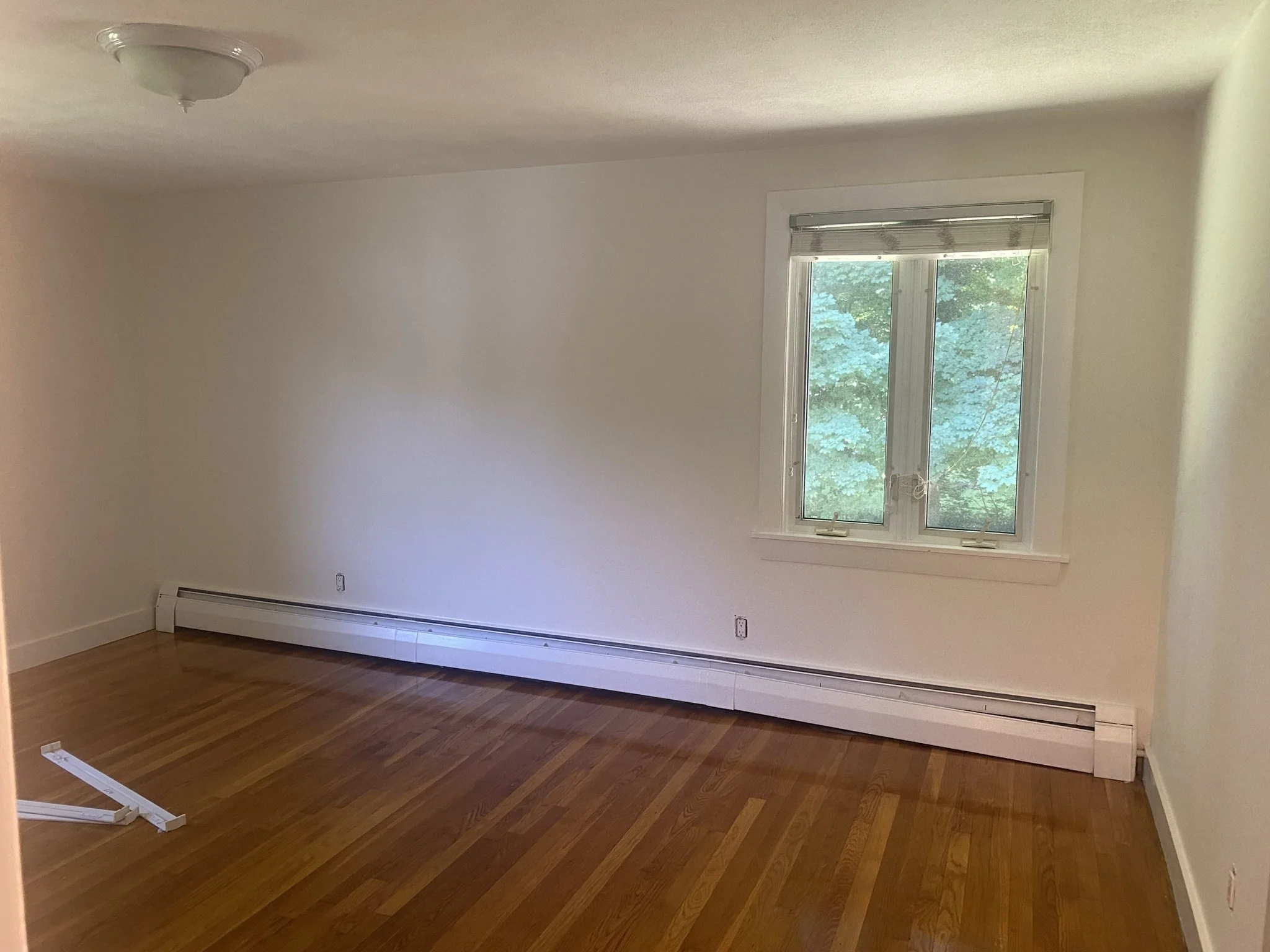 3 bed, 1 bath apartment for rent at 14 Stephen Pl Unit 0, Oak Hill — photo 9 of 17