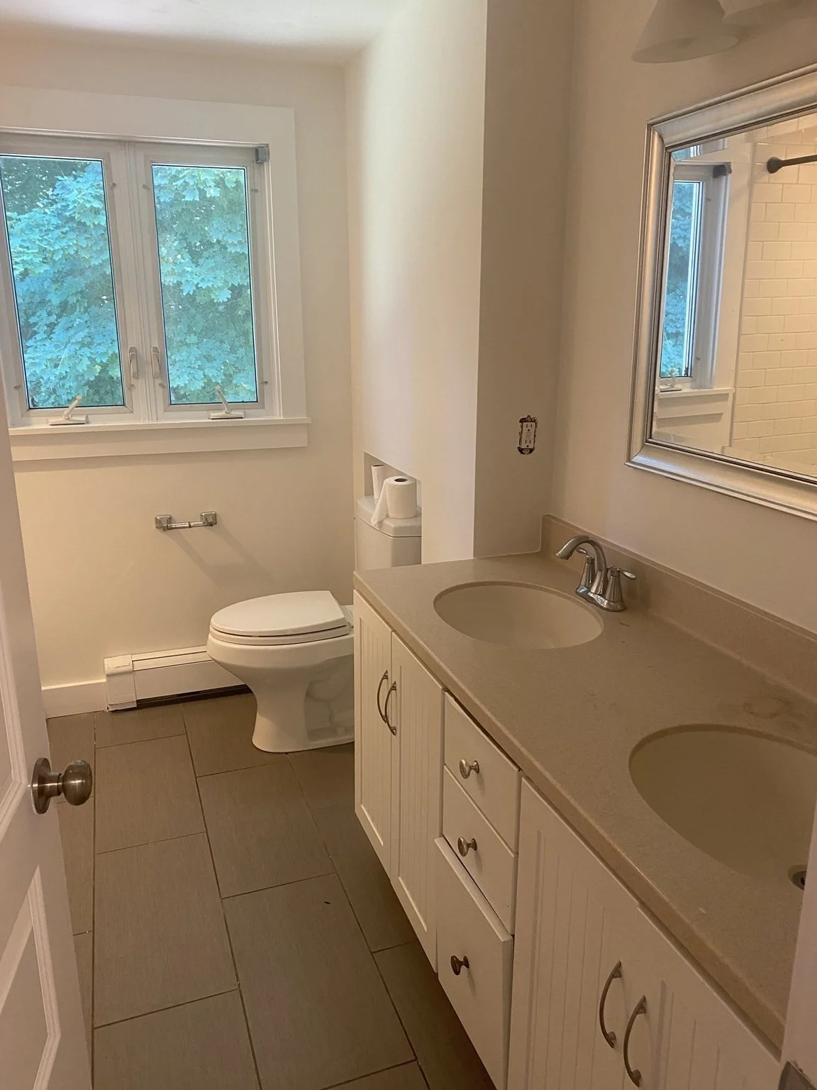 3 bed, 1 bath apartment for rent at 14 Stephen Pl Unit 0, Oak Hill — photo 11 of 17