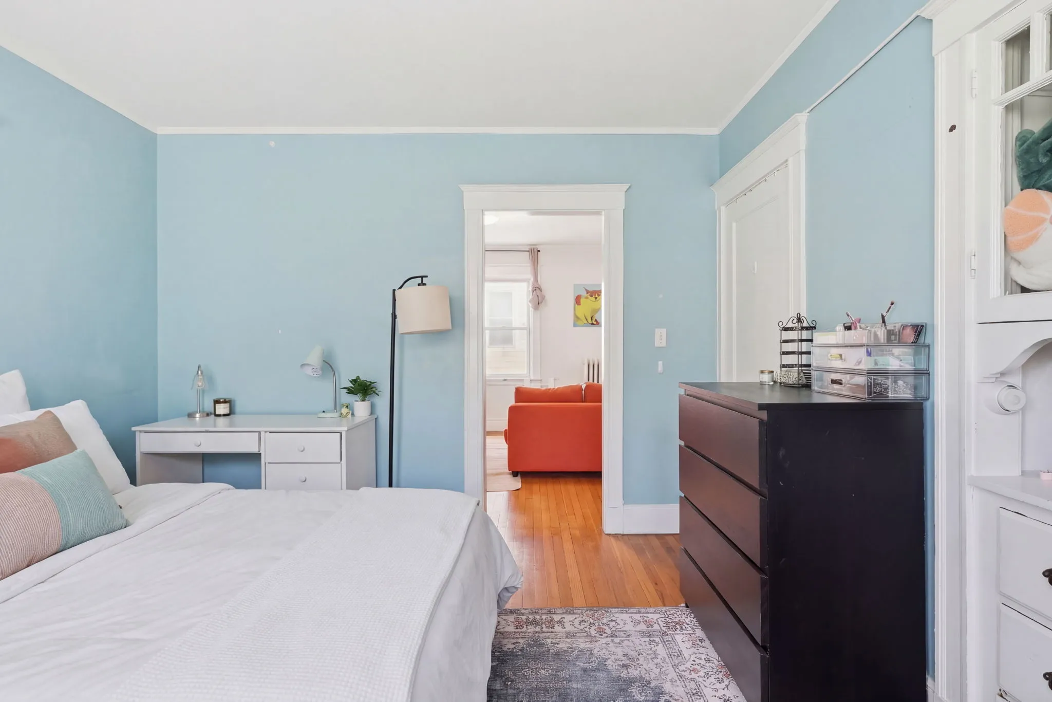 4 bed, 1 bath apartment for rent at 14 Stockwell St Unit 2, Mission Hill — photo 10 of 30