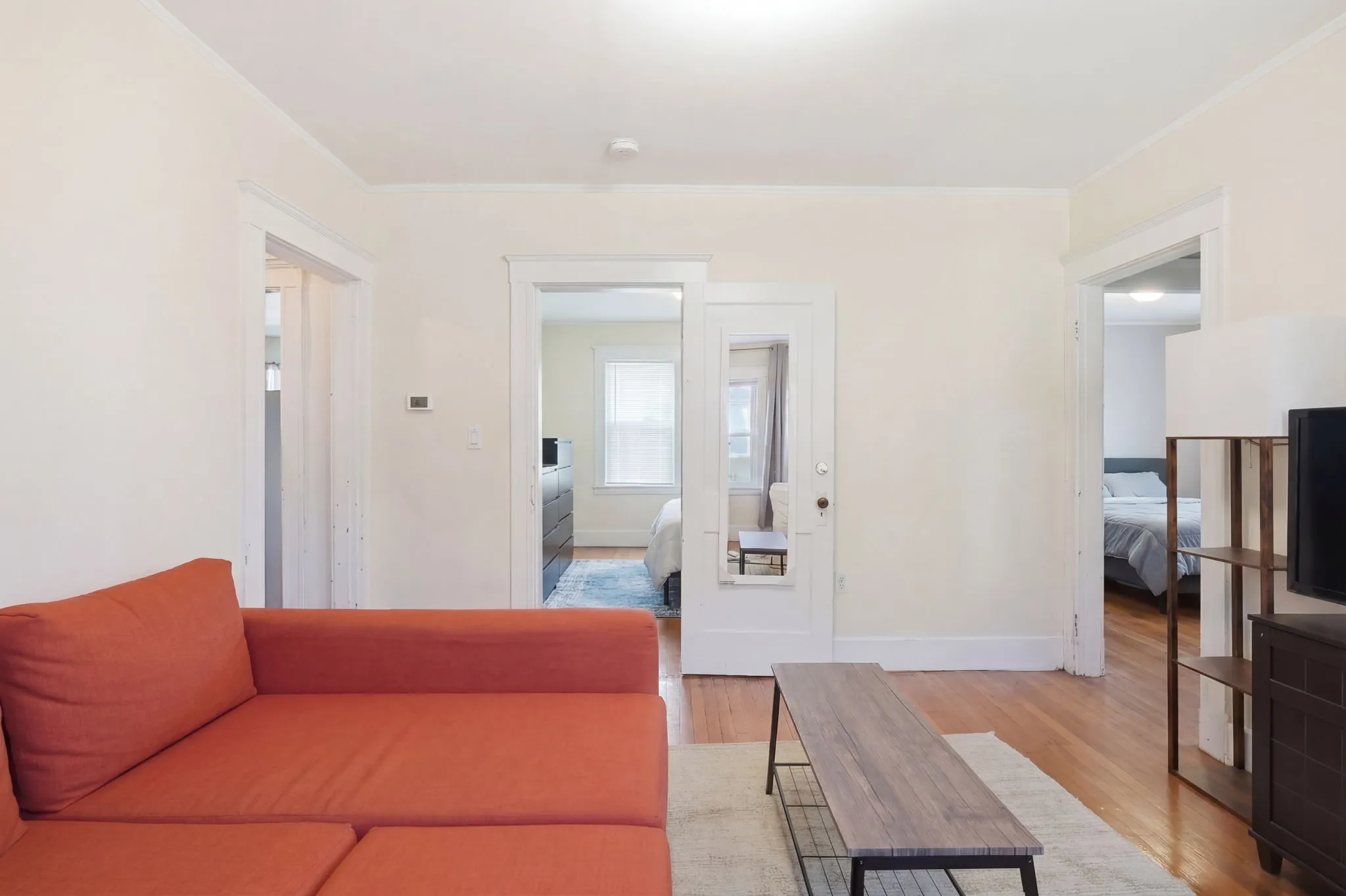 4 bed, 1 bath apartment for rent at 14 Stockwell St Unit 2, Mission Hill — photo 6 of 30