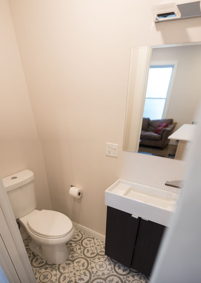4 bed, 2.5 bath apartment for rent at 14 Sumner St Unit 2, Dorchester — photo 15 of 15