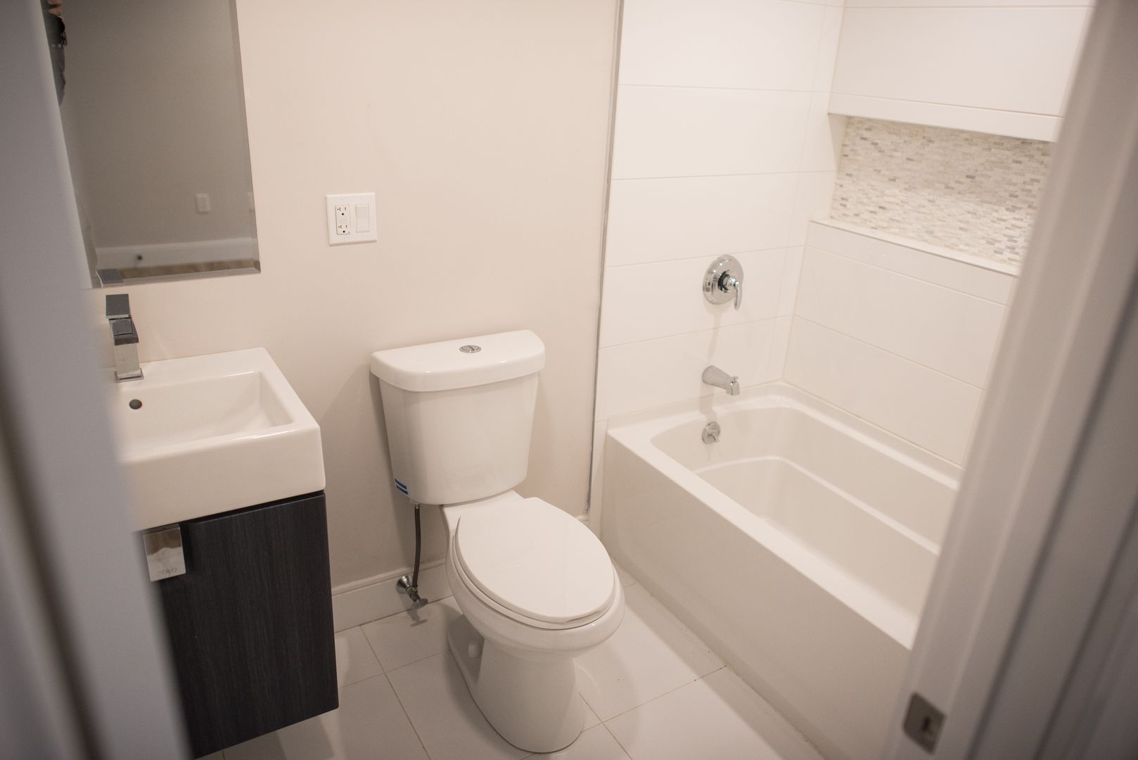 4 bed, 2.5 bath apartment for rent at 14 Sumner St Unit 2, Dorchester — photo 12 of 15
