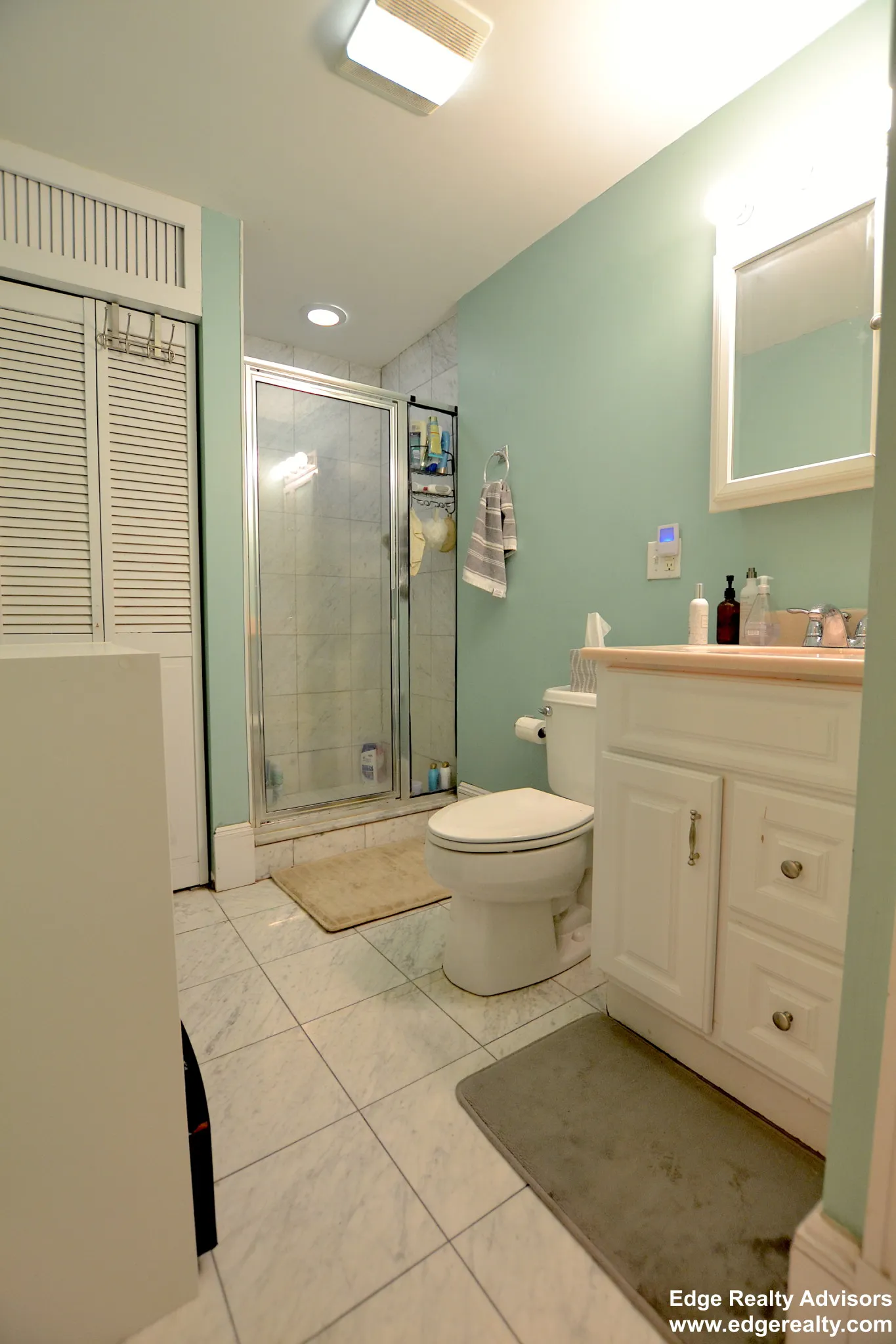 4 bed, 2 bath apartment for rent at 14 Sutherland Rd Unit 3, Brighton — photo 6 of 11