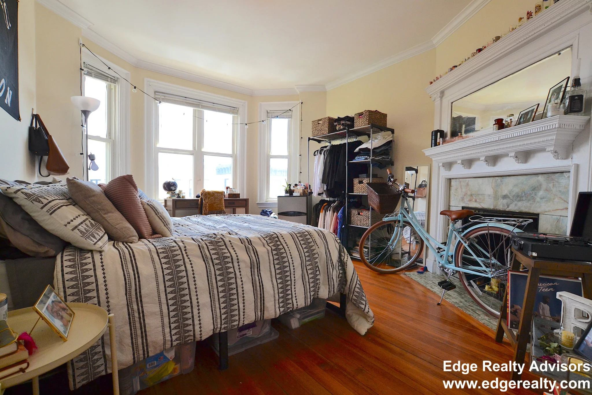 4 bed, 2 bath apartment for rent at 14 Sutherland Rd Unit 3, Brighton — photo 9 of 11