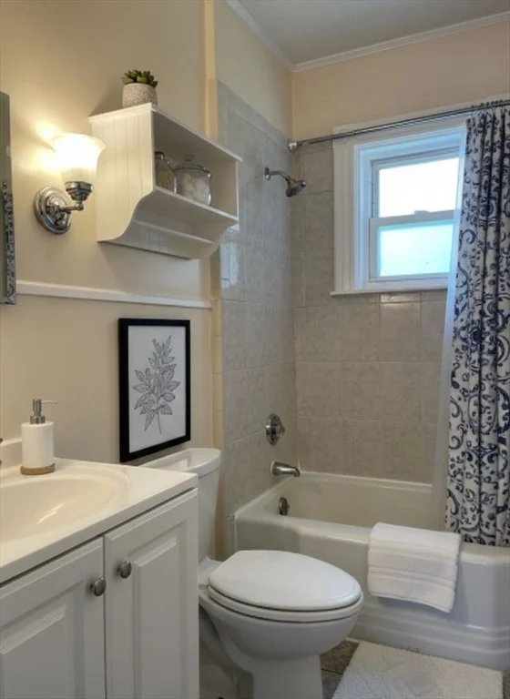 3 bed, 1 bath apartment for rent at 14 Tappan Unit 1, Attleboro — photo 7 of 11