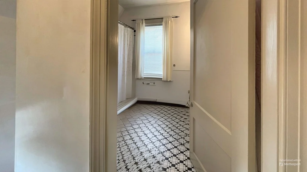 1 bed, 1 bath apartment for rent at 14 Tappan Unit 2R, Attleboro — photo 9 of 10