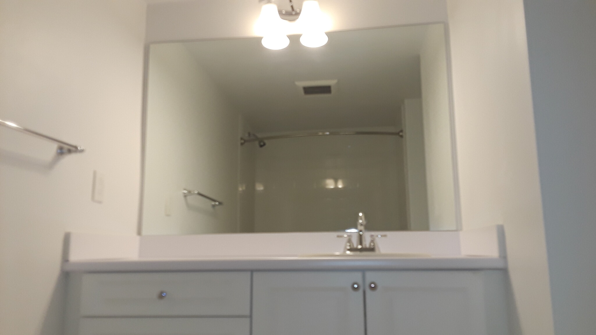 2 bed, 2 bath apartment for rent at 14 Temple St Unit e2-5e, Framingham — photo 18 of 19
