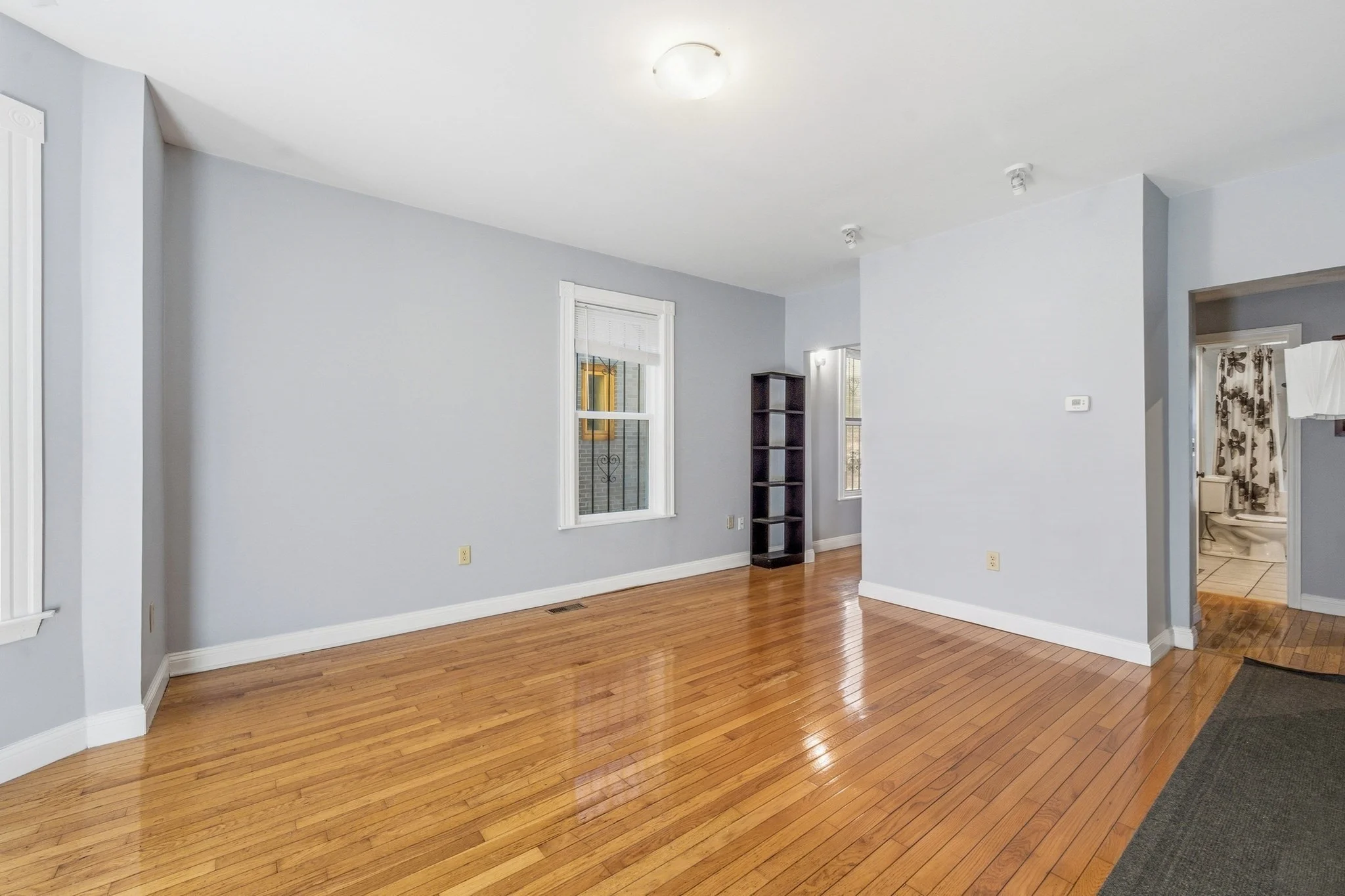 3 bed, 2 bath apartment for rent at 14 Thwing St Unit 1, Roxbury — photo 2 of 28