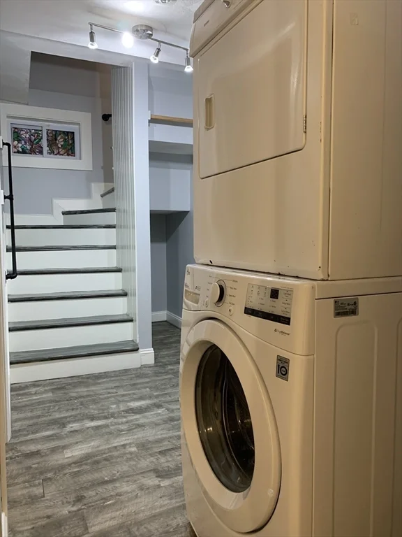 3 bed, 2 bath apartment for rent at 14 Thwing St Unit 1, Roxbury — photo 7 of 9