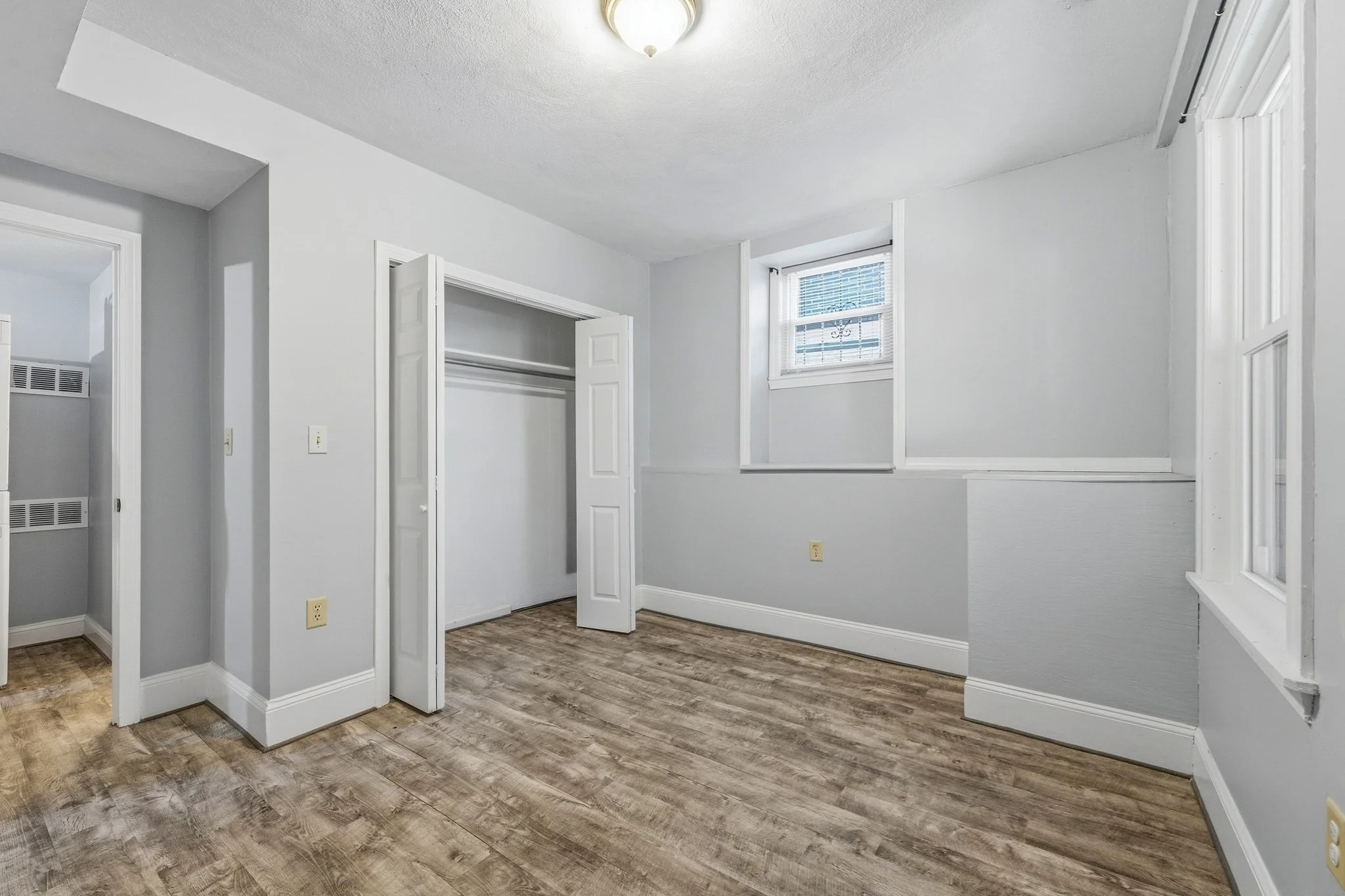 3 bed, 2 bath apartment for rent at 14 Thwing St Unit 1, Roxbury — photo 22 of 28