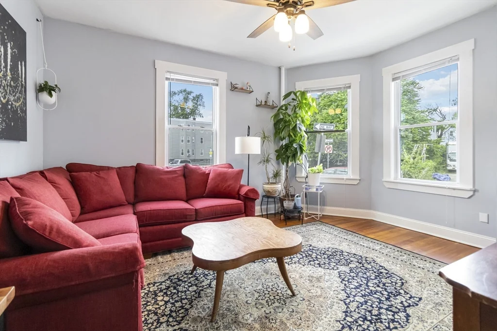 3 bed, 2 bath apartment for rent at 14 Torrey St Unit 1, Dorchester — photo 12 of 20