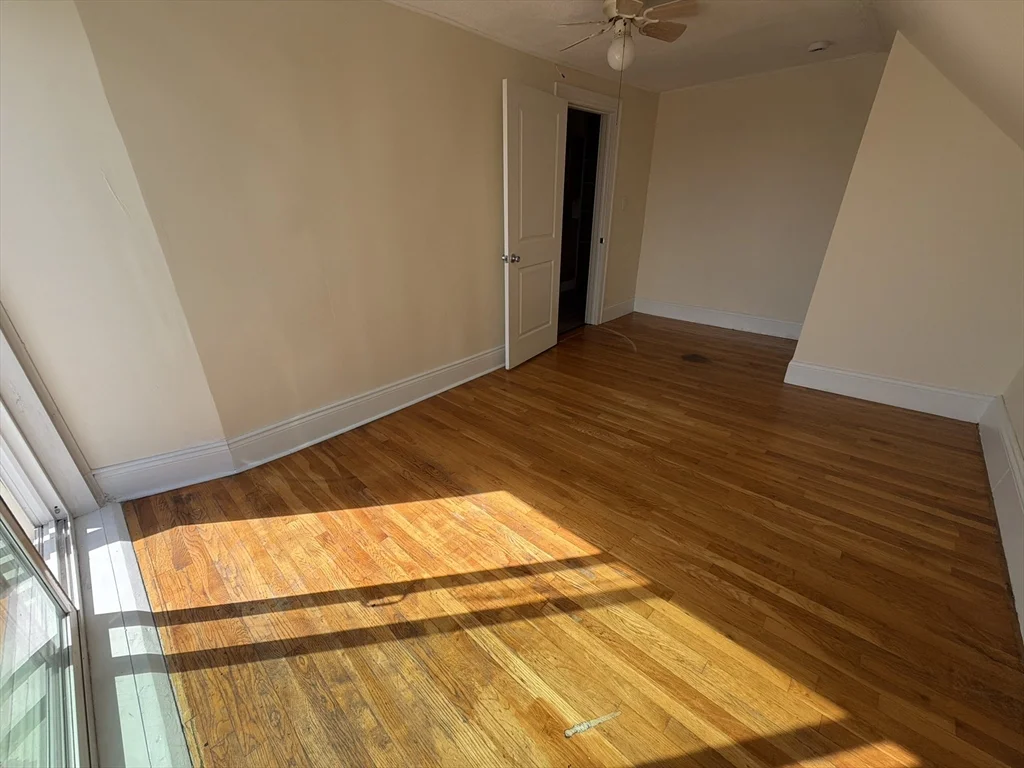 2 bed, 1 bath apartment for rent at 14 Tower Ave Unit 3, West Lynn — photo 6 of 9