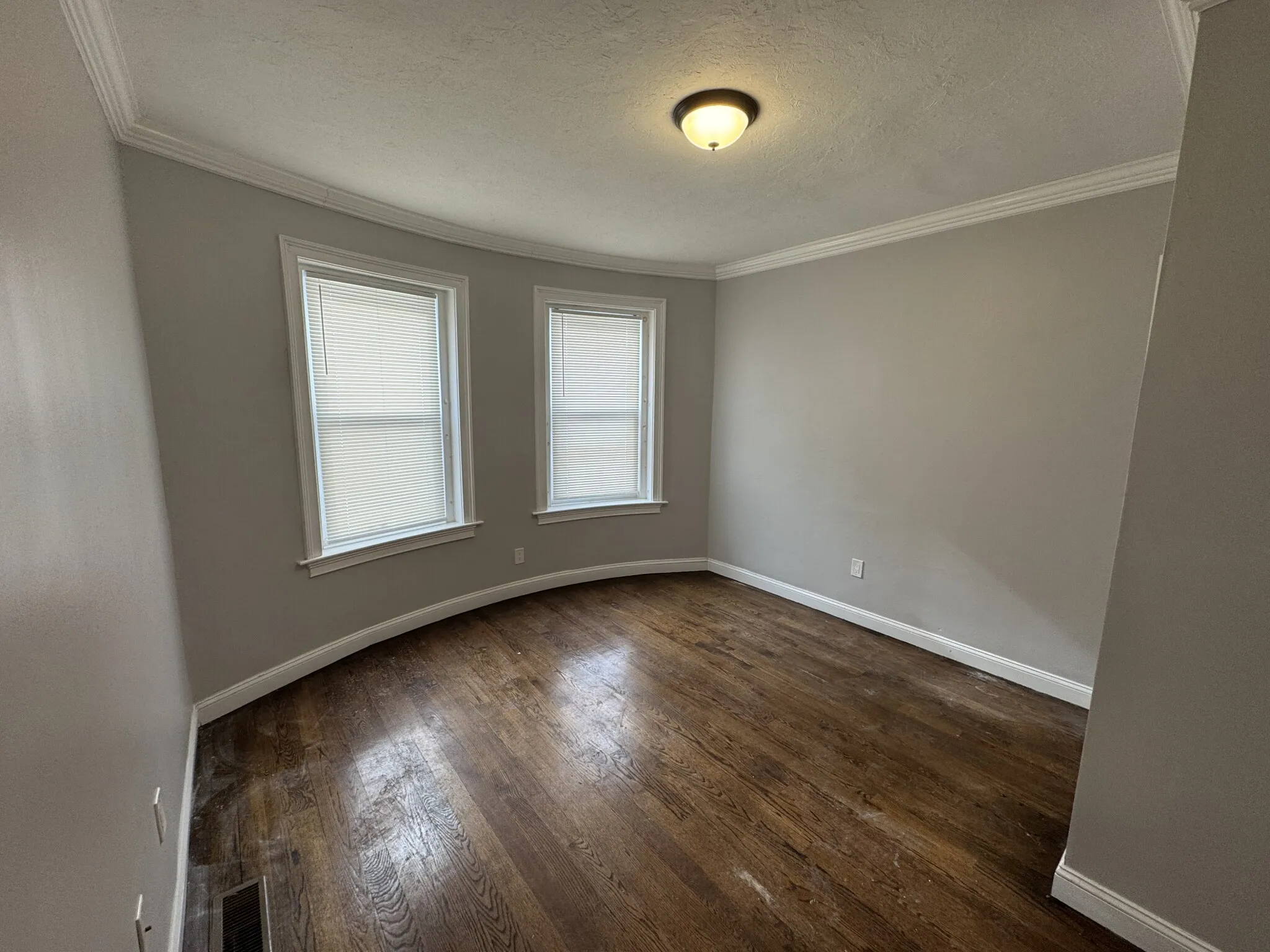 3 bed, 1 bath apartment for rent at 14 Townsend St Unit 1, Roxbury — photo 4 of 21