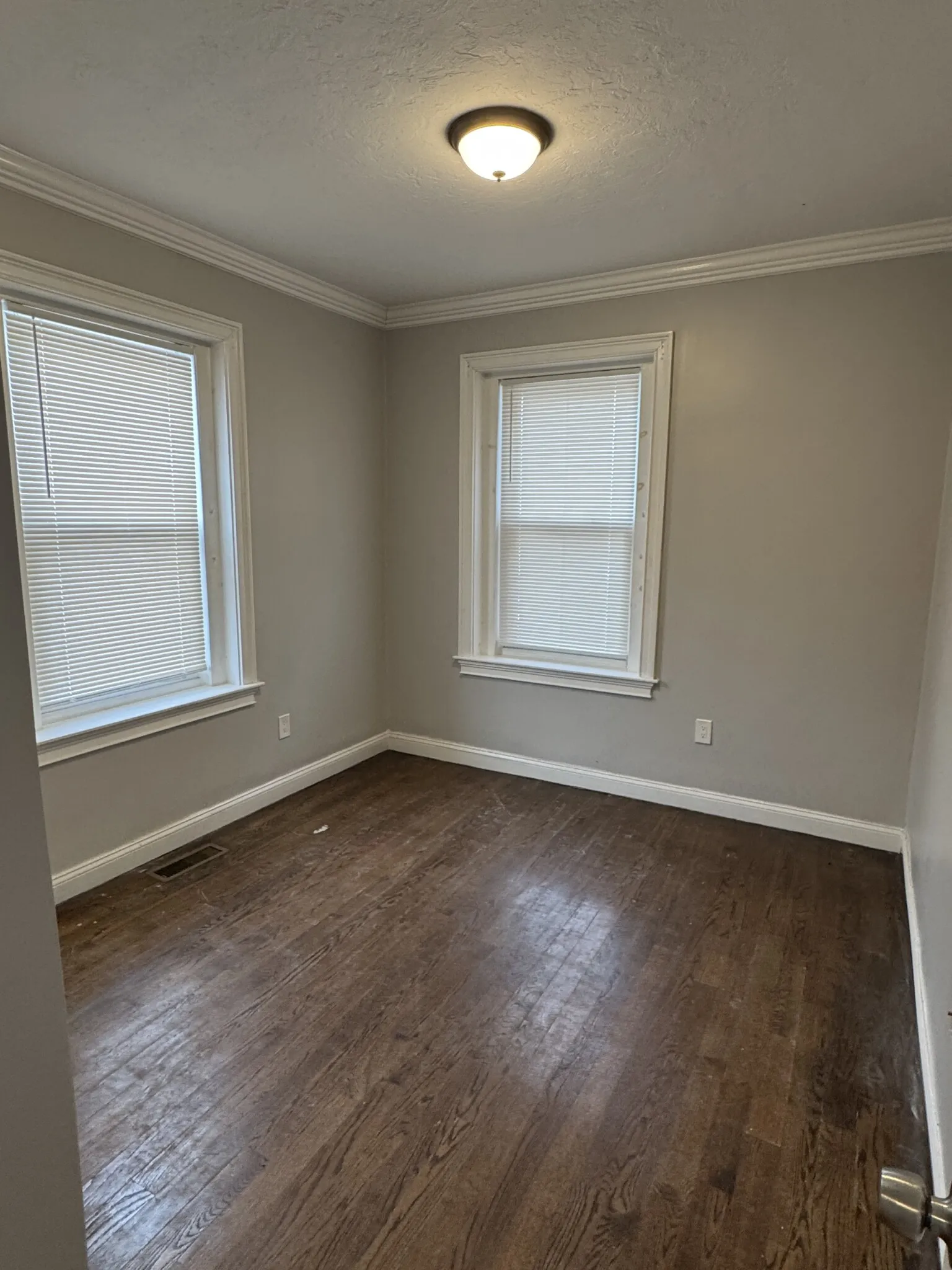 3 bed, 1 bath apartment for rent at 14 Townsend St Unit 1, Roxbury — photo 7 of 21