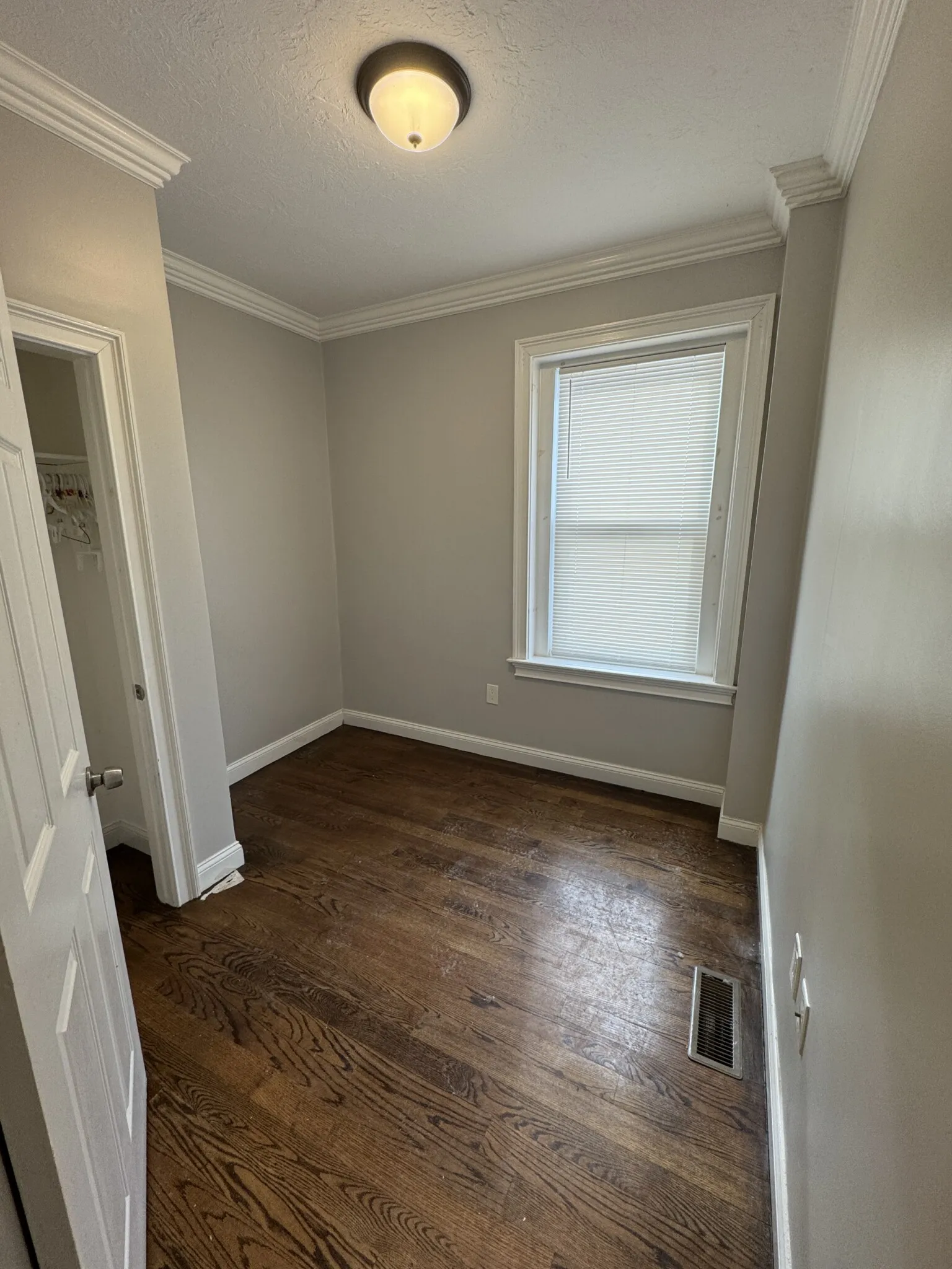 3 bed, 1 bath apartment for rent at 14 Townsend St Unit 1, Roxbury — photo 2 of 21