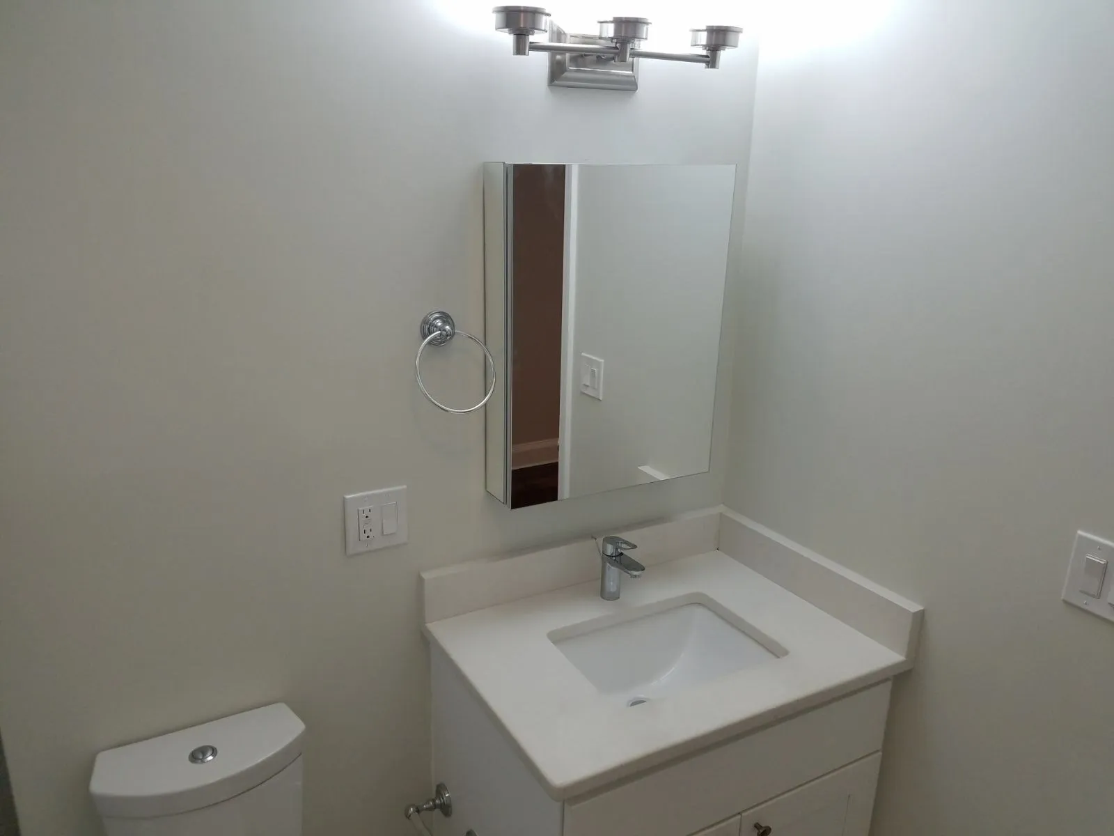 3 bed, 1 bath apartment for rent at 14 Townsend St Unit 6, Roxbury — photo 13 of 28