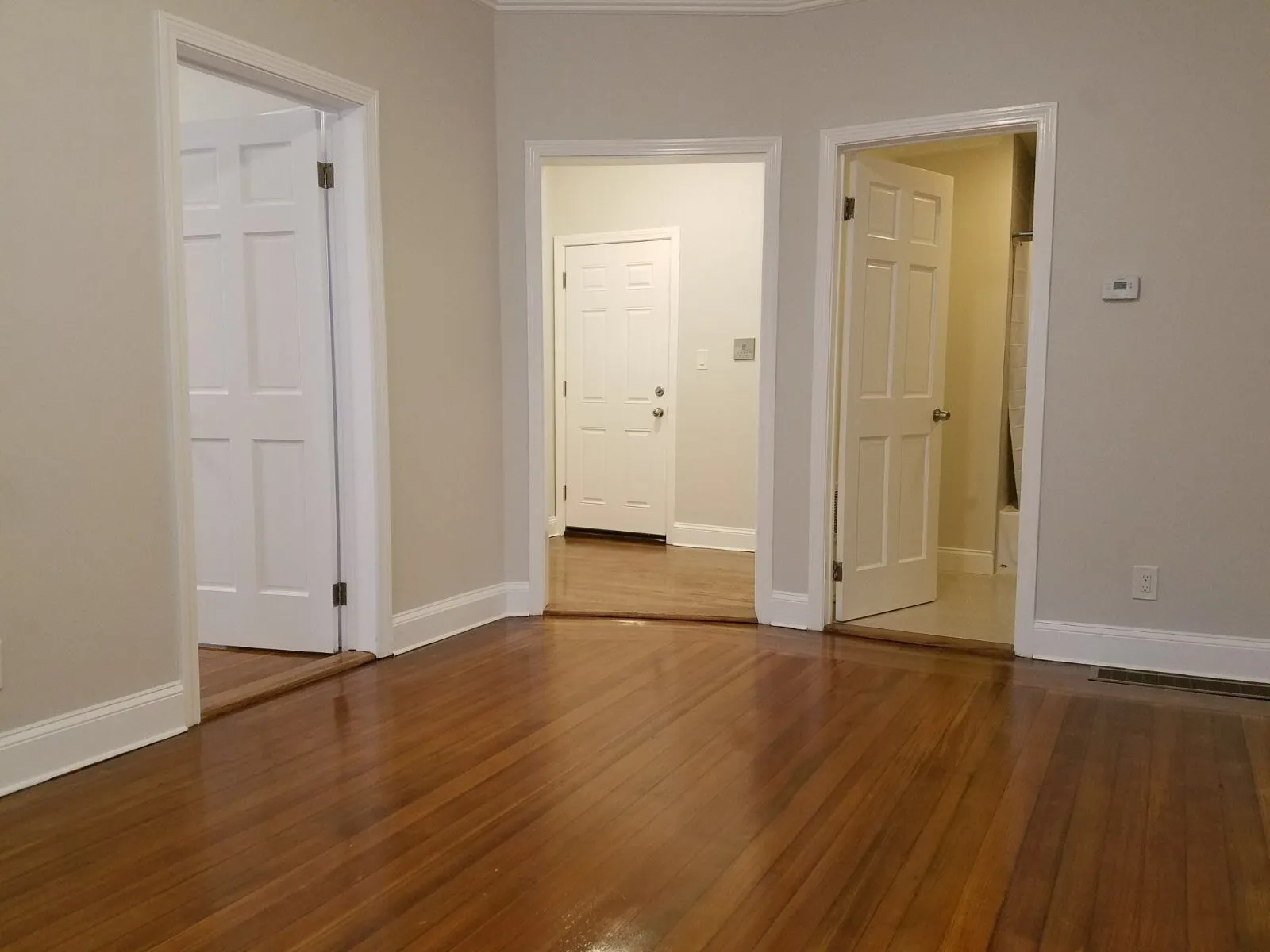 3 bed, 1 bath apartment for rent at 14 Townsend St Unit 6, Roxbury — photo 4 of 28