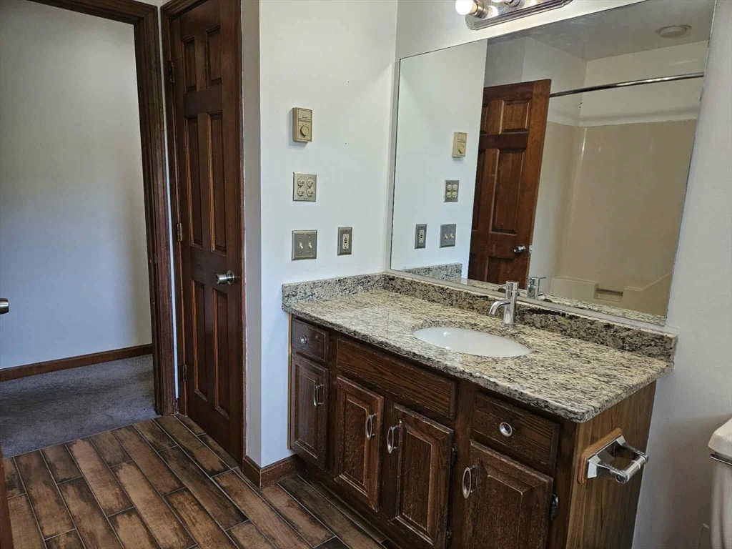 3 bed, 1 bath apartment for rent at 14 Travis Unit 1, Worcester — photo 10 of 16