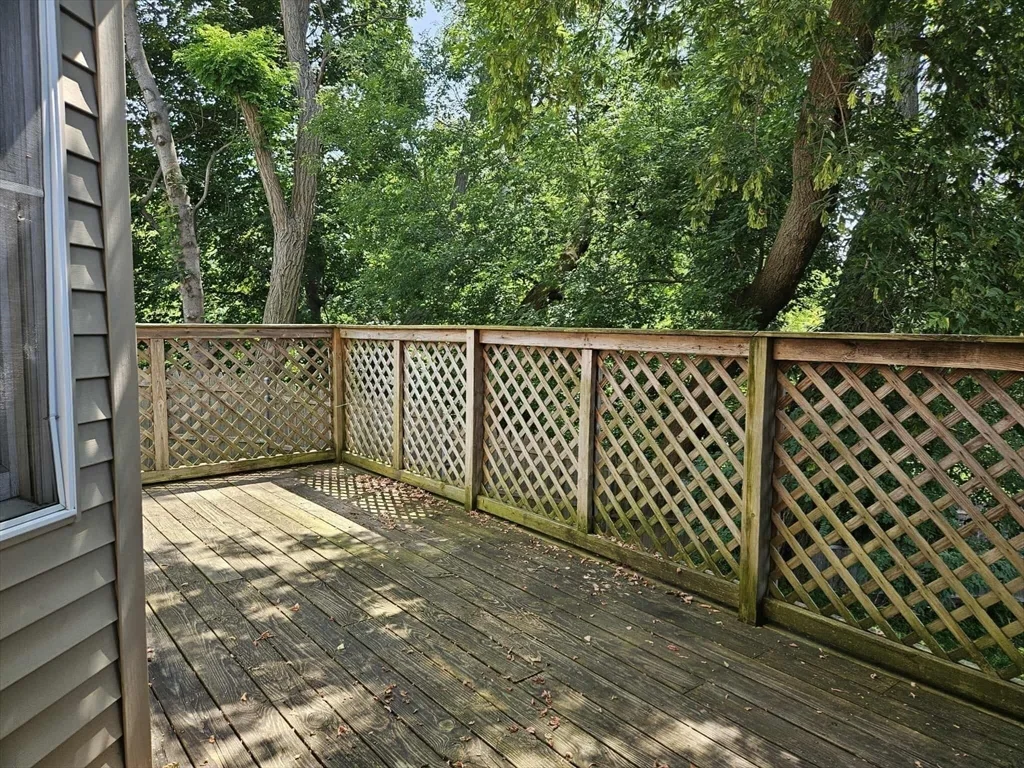 3 bed, 1 bath apartment for rent at 14 Travis Unit 1, Worcester — photo 16 of 16