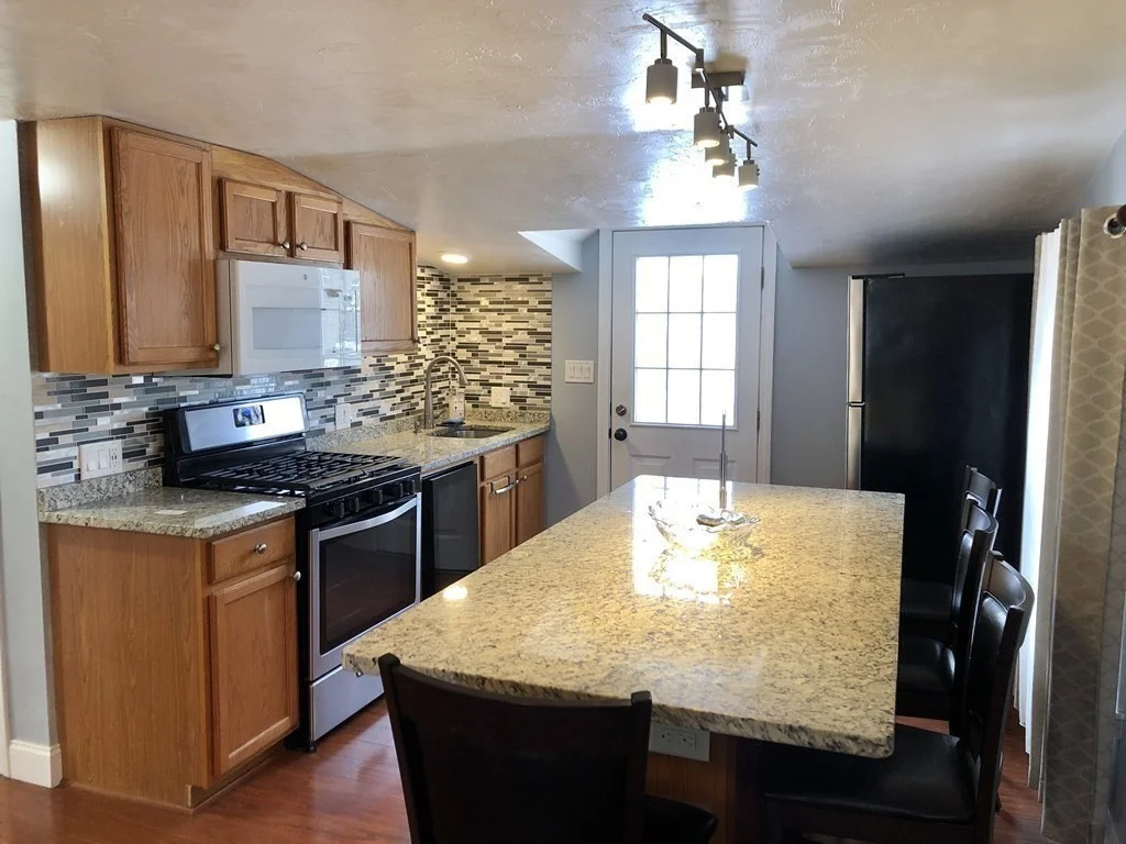 2 bed, 1 bath apartment for rent at 14 Union St Unit 2, Quincy