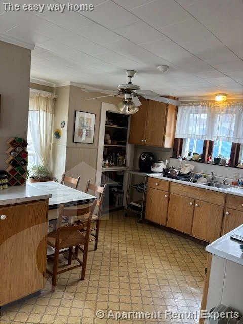 2 bed, 1 bath apartment for rent at 14 Virginia St, Sullivan Square — photo 1 of 21
