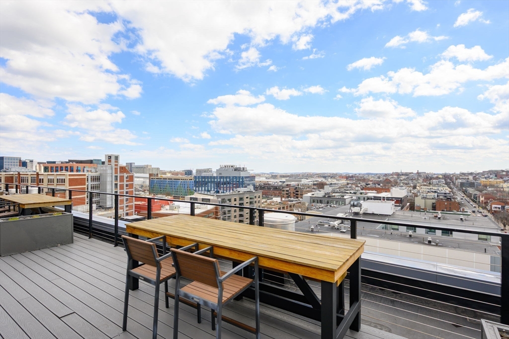 2 bed, 2 bath apartment for rent at 14 West Broadway Unit 403, South Boston — photo 11 of 13