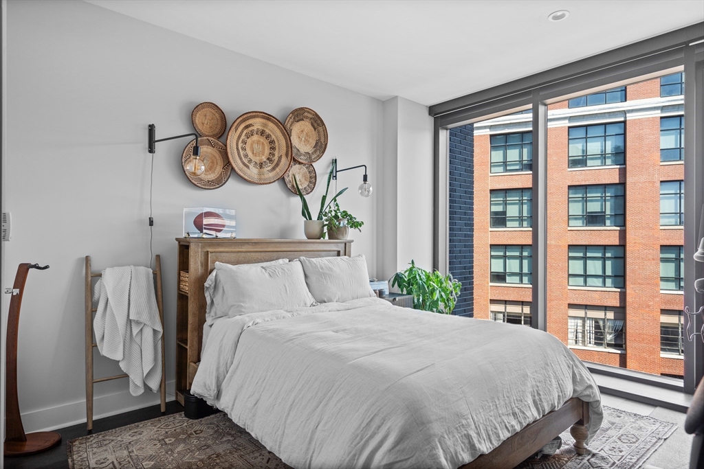 2 bed, 2 bath apartment for rent at 14 West Broadway Unit 703, South Boston — photo 5 of 9