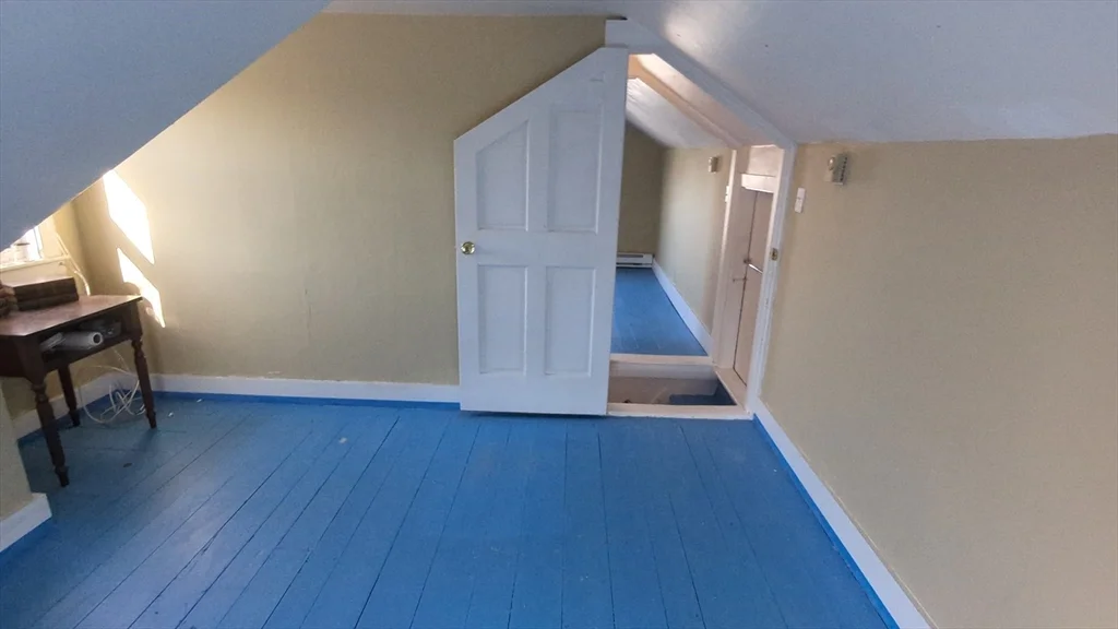 2 bed, 1 bath apartment for rent at 14 Wadsworth Ave Unit 2, South Waltham — photo 11 of 14