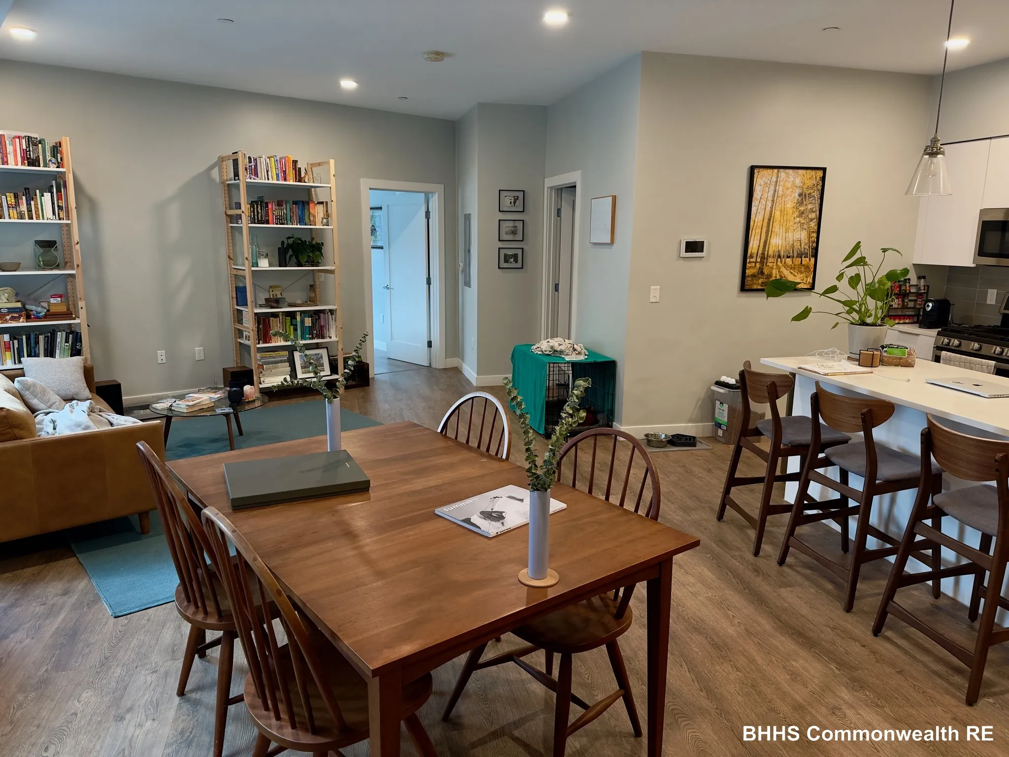 1 bed, 1 bath apartment for rent at 14 Ward St Unit 201, Ward Two — photo 4 of 20