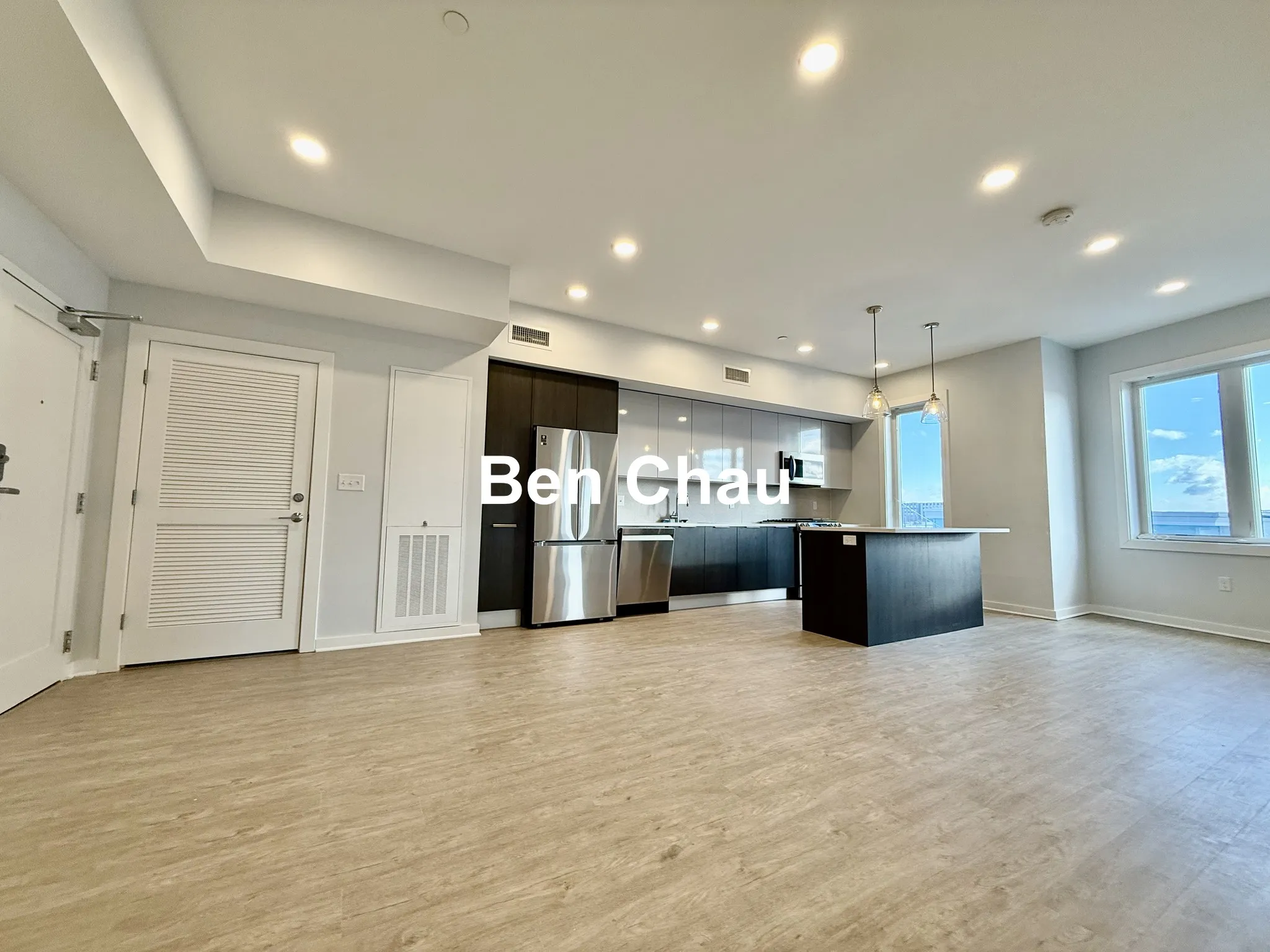 2 bed, 2 bath apartment for rent at 14 Ward St Unit 203B, Ward Two — photo 2 of 14