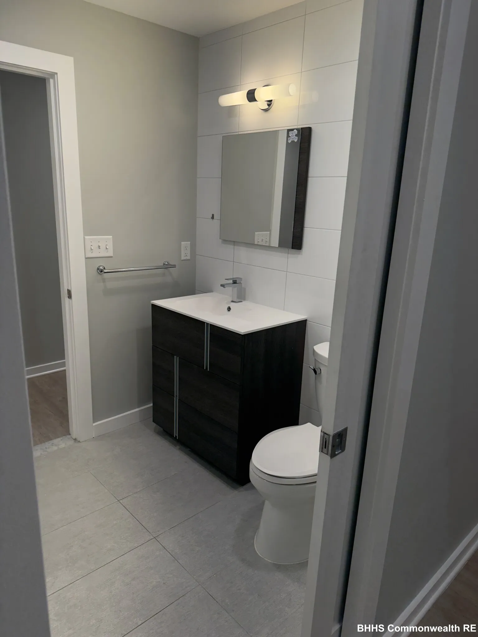 2 bed, 2 bath apartment for rent at 14 Ward St Unit 303, Ward Two — photo 8 of 36