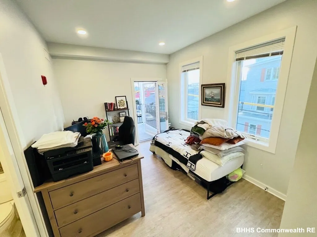 2 bed, 2 bath apartment for rent at 14 Ward St Unit 303, Ward Two — photo 26 of 36